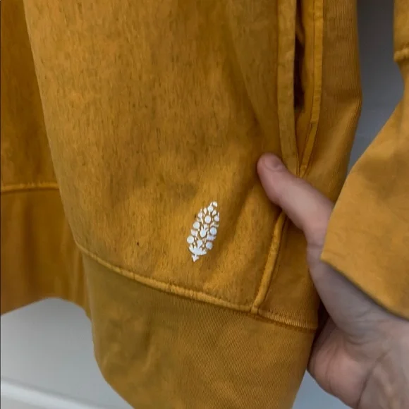 Free People Movement Women's Mustard Sweatshirt - Picture 5 of 7